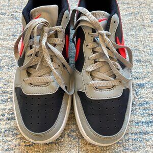 Nike Court Borough Low Recraft Size 6Y Red, Gray, Black